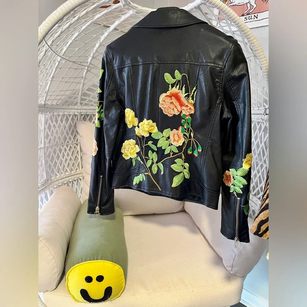 😎🌹Moto jacket embroidered S black faux leather🌹😎 - Picture 2 of 10